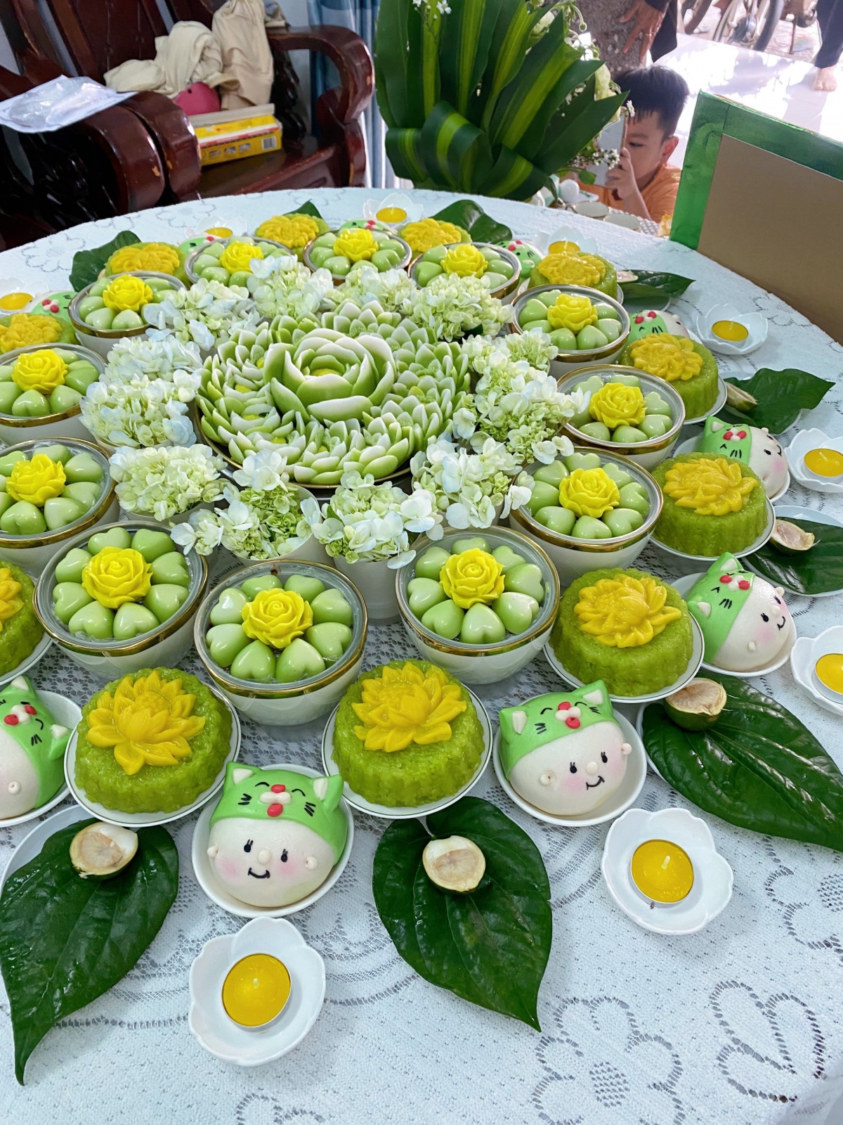 MÂM CÚNG THÔI NÔI BÉ 12 THÁNG TUỔI