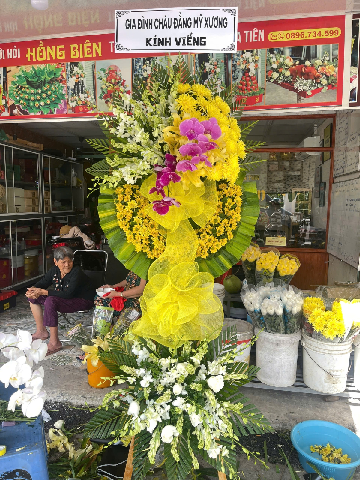 HOA CHIA BUỒN MẪU 006