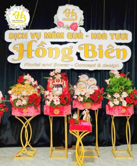 MÂM  QUẢ CƯỚI 