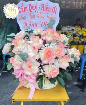 HOA CHÚC MỪNG