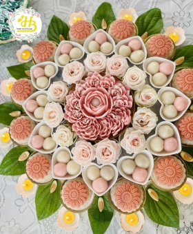 MÂM CÚNG CHO BÉ TONE HỒNG NGỌT NGÀO