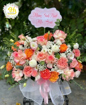 Giỏ hoa sinh nhật các loại