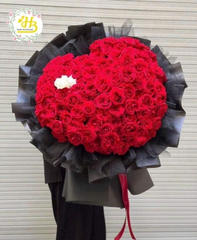 BÓ HOA TRÁI TIM LỚN HOT TREND(HỒNG BIÊN CAO LÃNH ĐỒNG THÁP: CỔNG RỒNG PHỤNG - MÂM QUẢ - HOA TƯƠI) 