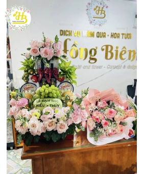 MÂM DẠM NGÕ HỒNG DỄ THƯƠNG