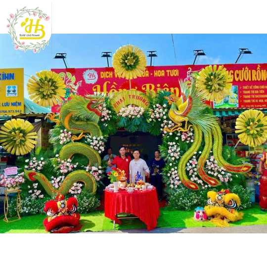 Cổng cưới long phụng xanh vàng (HỒNG BIÊN CAO LÃNH ĐỒNG THÁP: CỔNG RỒNG PHỤNG - MÂM QUẢ - HOA TƯƠI)